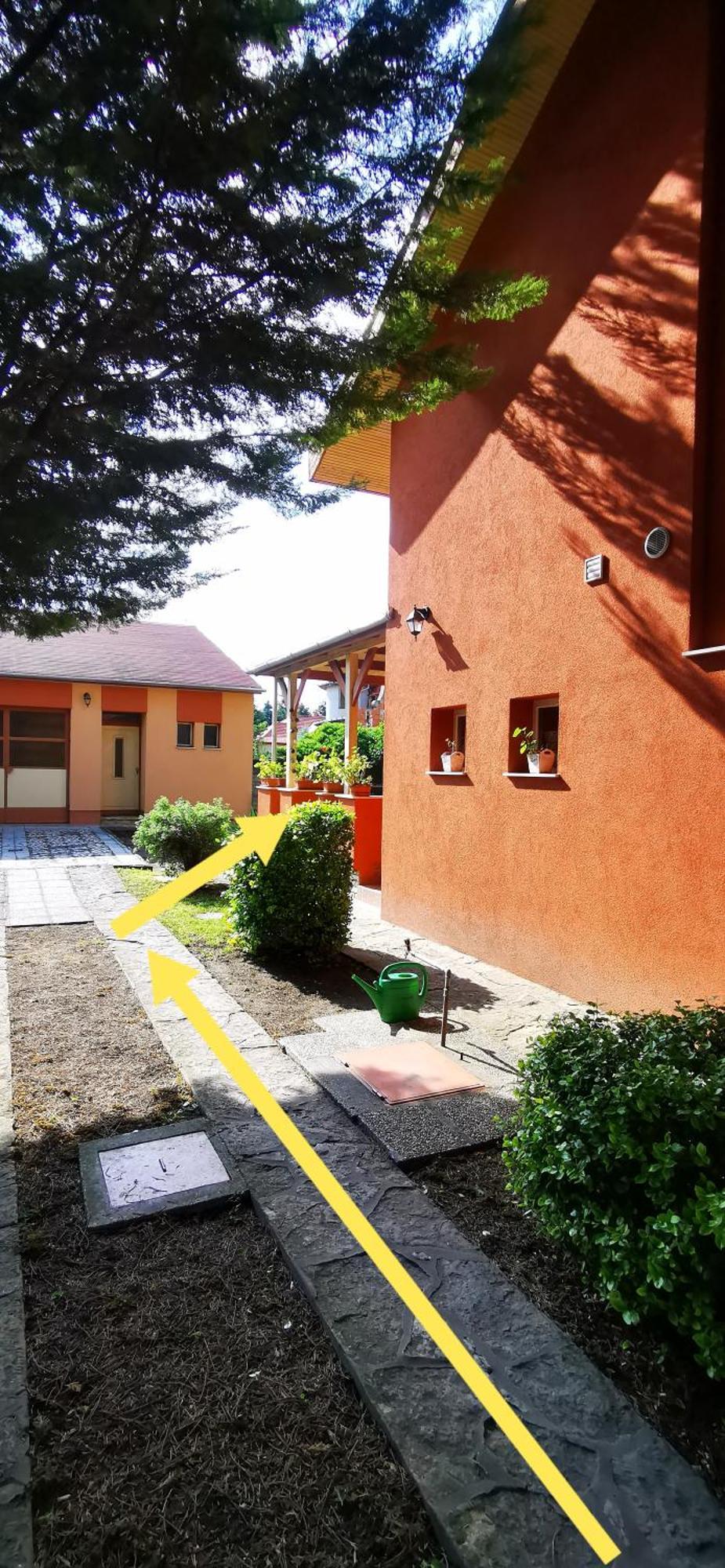 Apartment Strigonia *
