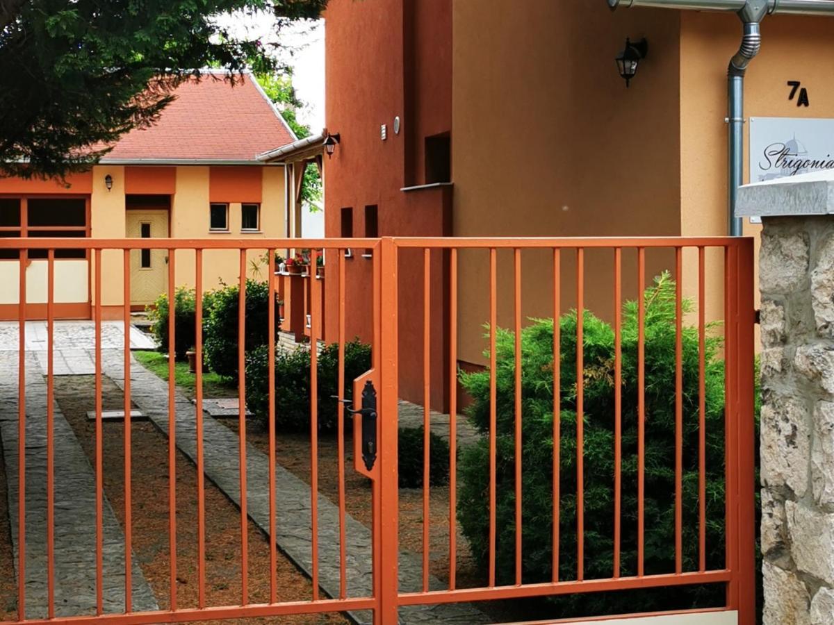 Apartment Strigonia *